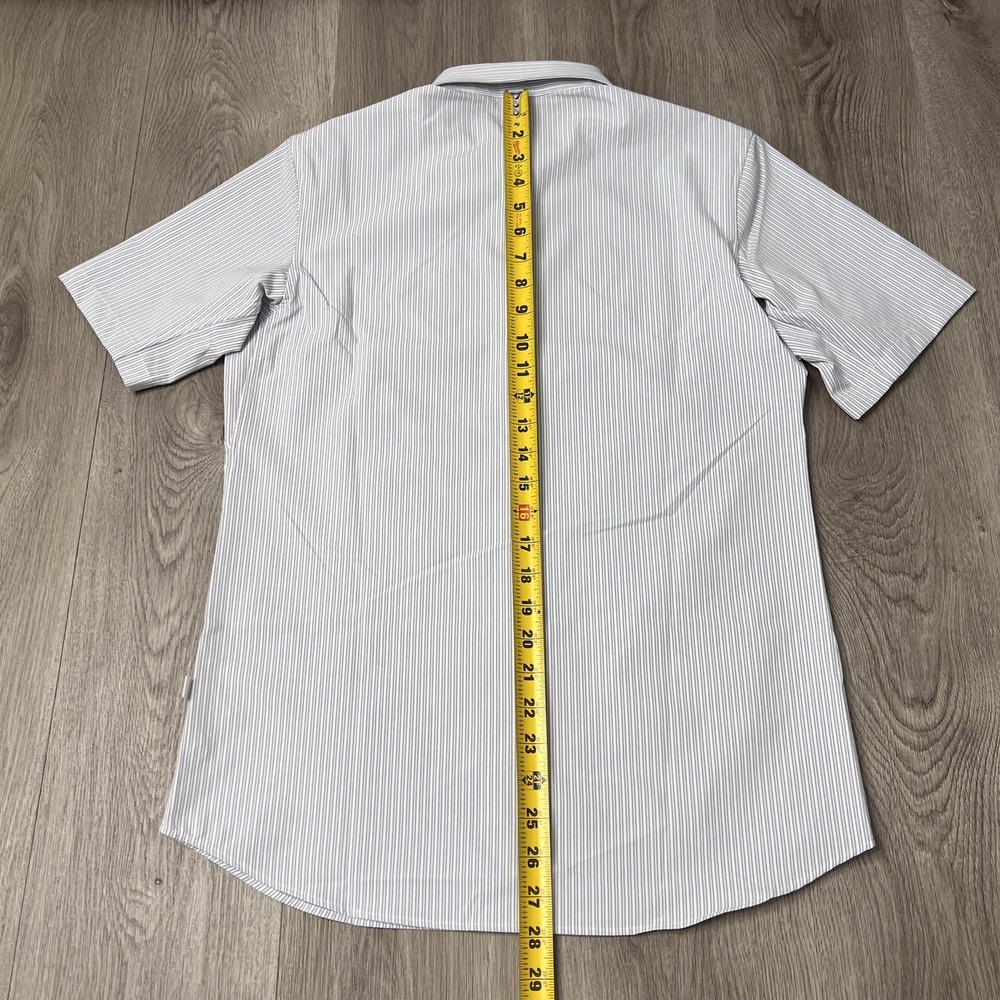Lululemon Short Sleeve Button Up Shirt Mens Size Small Blue White Striped - Picture 8 of 10